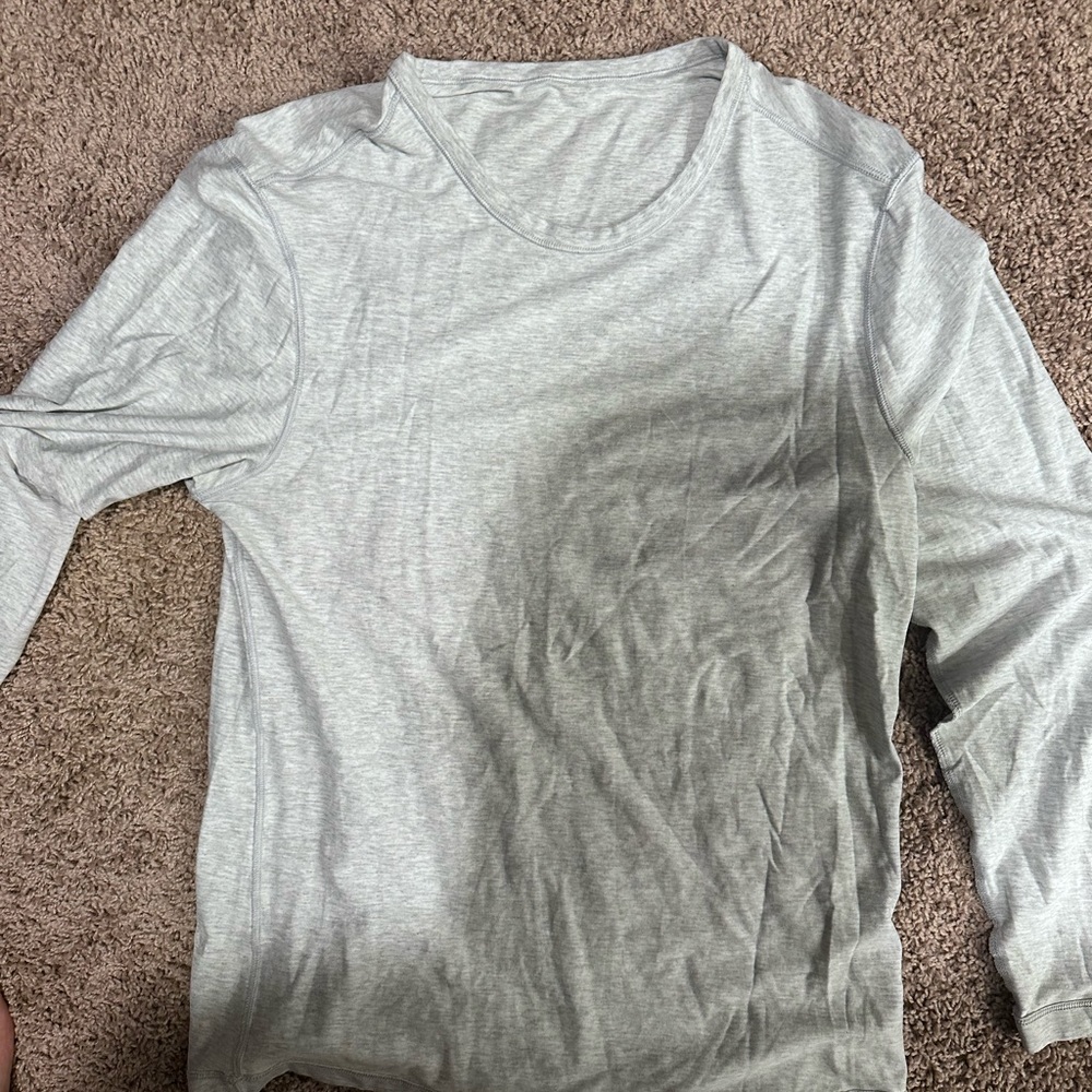 Lululemon long sleeve shirt- hardly worn